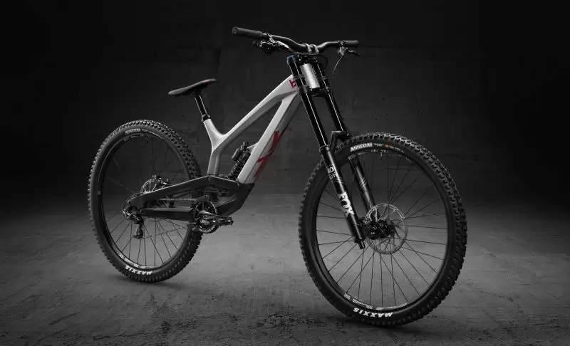 Downhill MTB YT Tues Pro 29 2020 find technical data and